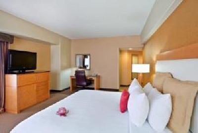 фото отеля Crowne Plaza Seattle Downtown Area