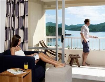 фото отеля Reef View Hotel