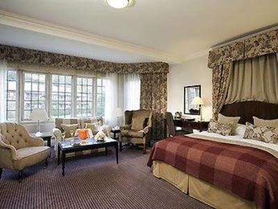 фото отеля Mercure Burford Bridge Boxhill