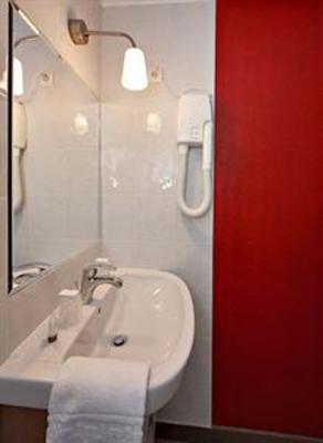 фото отеля Hotel Gambetta Bordeaux