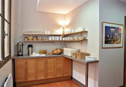 фото отеля Hotel Gambetta Bordeaux