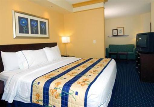 фото отеля SpringHill Suites Knoxville at Turkey Creek