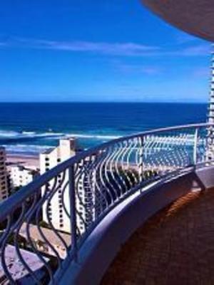 фото отеля Aegean Apartments Gold Coast