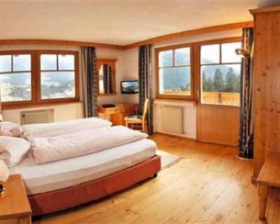 фото отеля Hotel Bad Waldbrunn Welsberg-Taisten