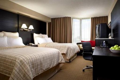 фото отеля Four Points by Sheraton Mississauga Meadowvale