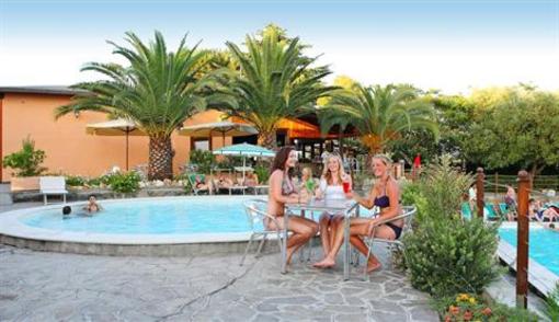 фото отеля Happy Village & Camping