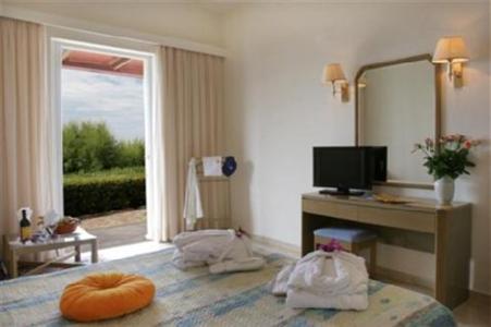 фото отеля Iberostar Creta Mare Hotel Rethymno