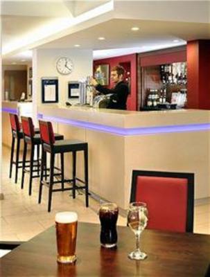 фото отеля Holiday Inn Express Birmingham Oldbury M5 Jct.2