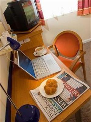 фото отеля Holiday Inn Express Birmingham Oldbury M5 Jct.2