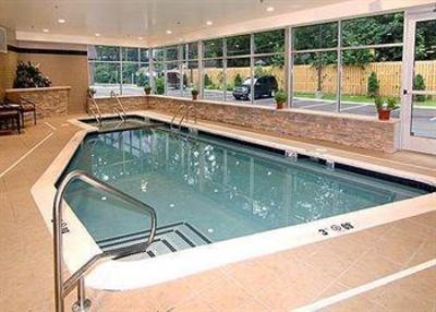 фото отеля Cambria Suites Traverse City