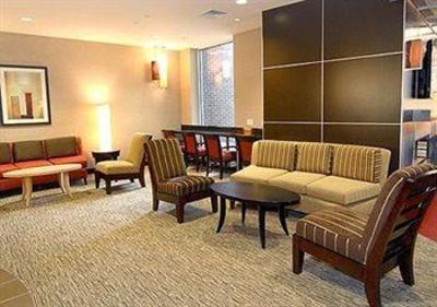 фото отеля Cambria Suites Traverse City