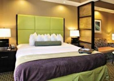 фото отеля BEST WESTERN Riverside Inn & Suites