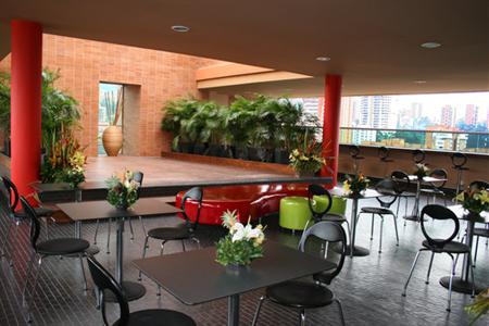 фото отеля Holiday Inn Express Medellin