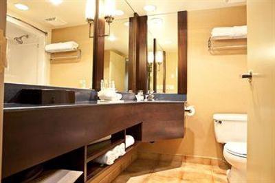 фото отеля Holiday Inn Express Hotel & Suites Langley