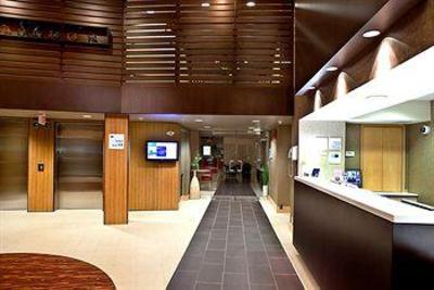 фото отеля Holiday Inn Express Hotel & Suites Langley