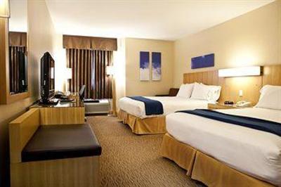 фото отеля Holiday Inn Express Hotel & Suites Langley