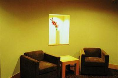 фото отеля Holiday Inn Express Hotel & Suites Langley
