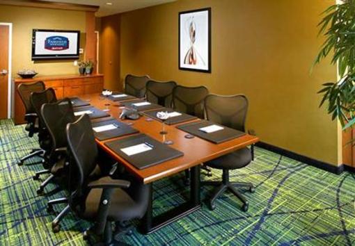 фото отеля Fairfield Inn & Suites Pittsburgh