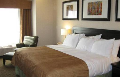 фото отеля BEST WESTERN Wainwright Inn & Suites