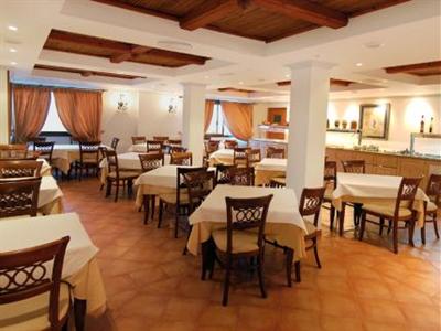 фото отеля Hotel Moron