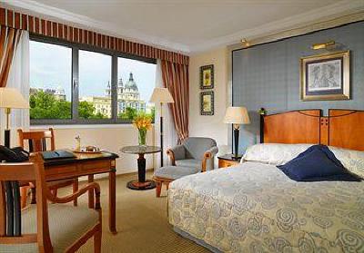 фото отеля Kempinski Hotel Corvinus Budapest