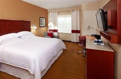 фото отеля Four Points by Sheraton Houston Hobby Airport