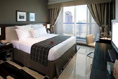 фото отеля Four Points By Sheraton Sheikh Zayed Road Dubai