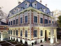 AC Santo Mauro An Autograph Collection
