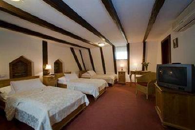 фото отеля Hotel Cerny Slon (Black Elephant)