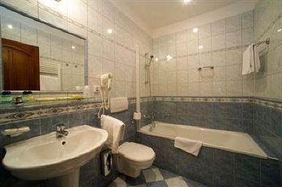фото отеля Hotel Cerny Slon (Black Elephant)