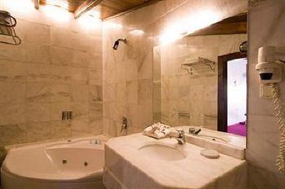 фото отеля Alp Pasa Regency Suites