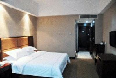 фото отеля Hollyear Inn Chenzhou